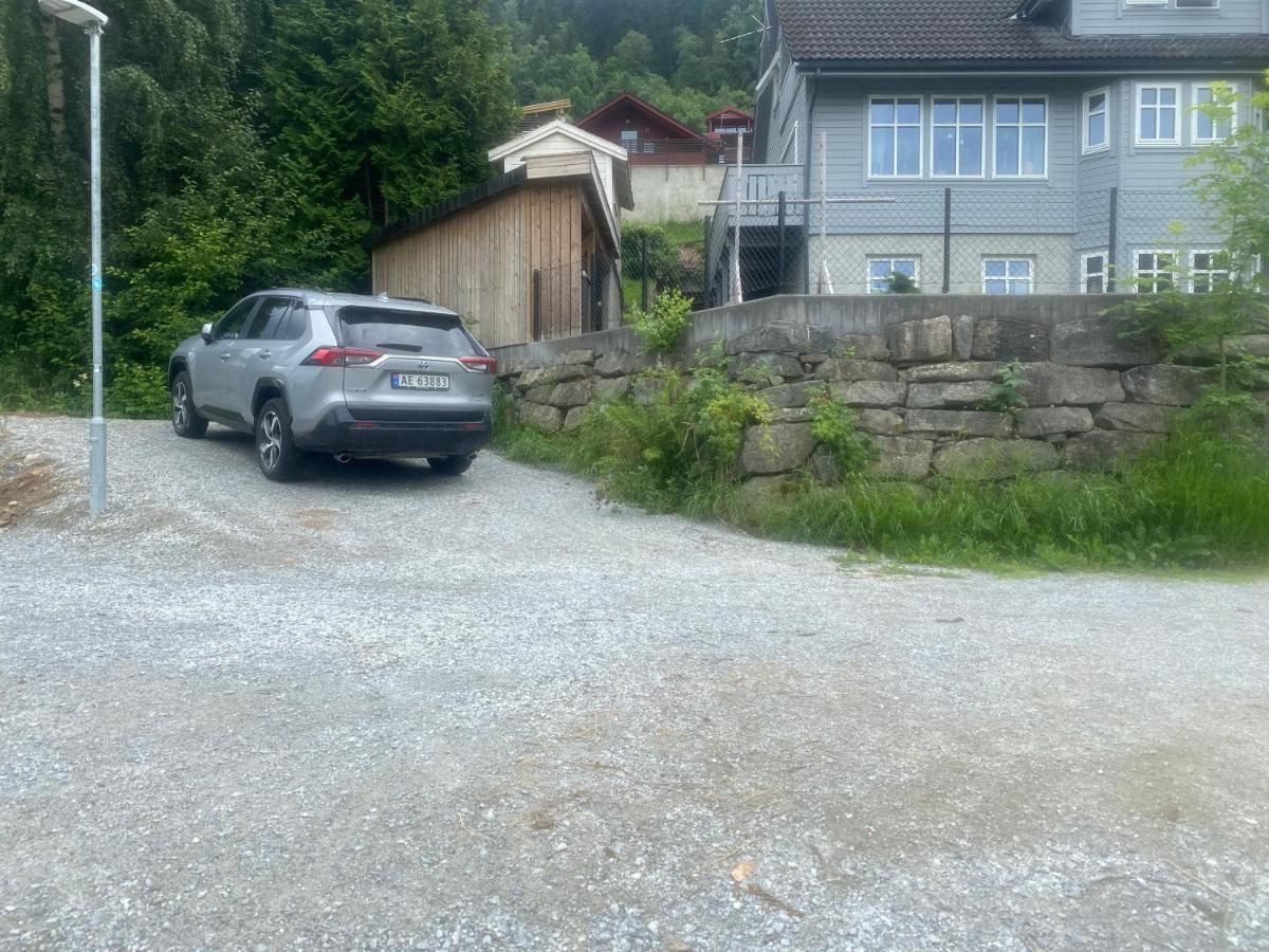 Nyoppusset Leilighet Sogndal Ngoại thất bức ảnh